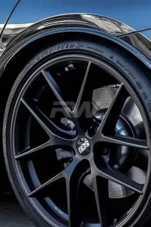 Grab Now BMW F90 M5/G30 Carbon Fiber Rear Wheel Arch Extensions bmwf90030