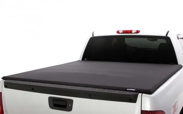 Last Chance Lund 07-17 Chevy Silverado 1500 (5.5ft. Bed) Genesis Elite Roll Up Tonneau Cover - Black