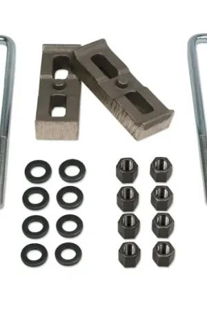 Weekend Sale Tuff Country 01-10 Chevy Silverado 2500HD 4wd 1in Rear Block & U-Bolt Kit