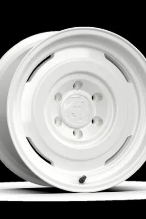 fifteen52 Analog HD 17x8.0 6x139.7 25mm ET 106.2mm Center Bore Classic White Wheel Latest